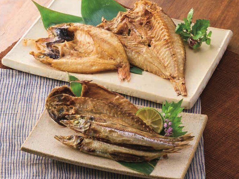 〈魚勝商店〉干物4種セット（47CLUB ×リンベル 3,500円コース掲載）