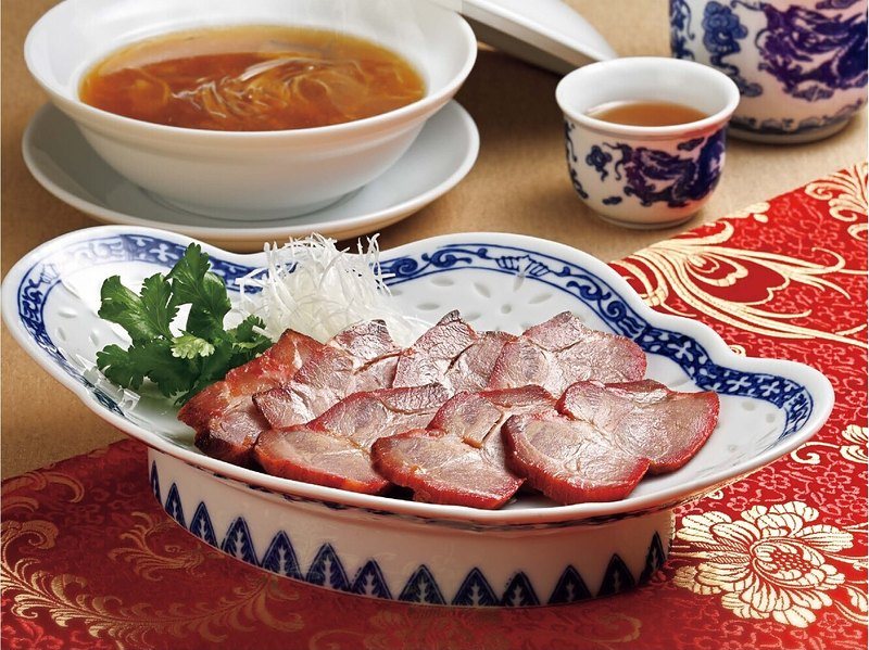 〈赤坂四川飯店〉中華料理セット（ア・ラ・グルメ 9,000円コース掲載）