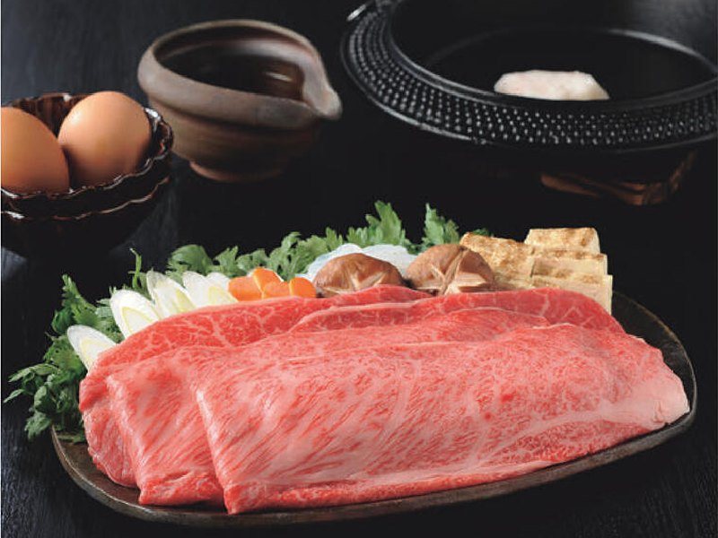〈つきぢ田村〉飛騨牛すき焼き（best Gourmet 11,000円コース掲載）
