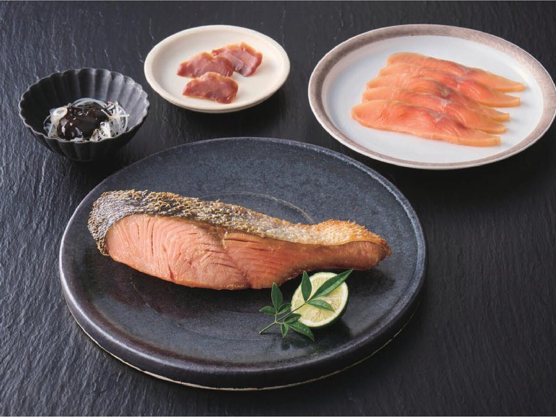 〈千年鮭 きっかわ〉伝承の鮭料理詰合せ（best Gourmet 51,000円コース掲載）