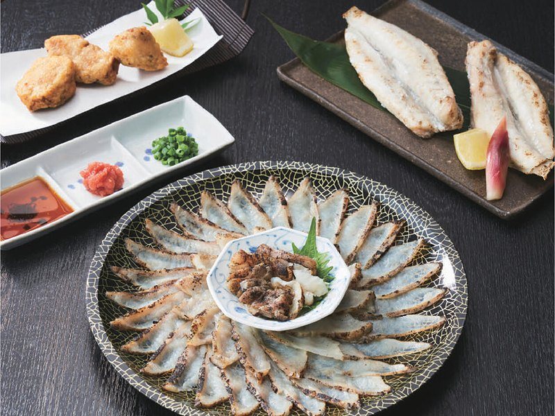 〈春帆楼〉真ふくコースセット（3人前）（best Gourmet 9,000円コース掲載）