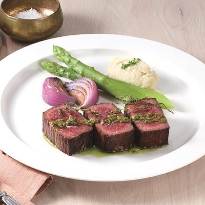 best Gourmet 26,000円コースの誌面より（4ページ）