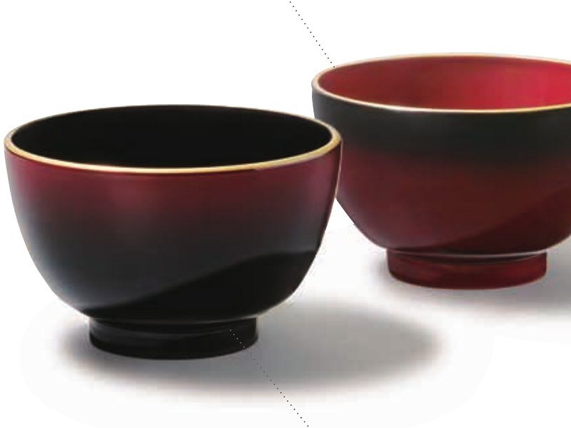 〈山中塗〉ペア汁椀（チャオ 3,400円コース掲載）
