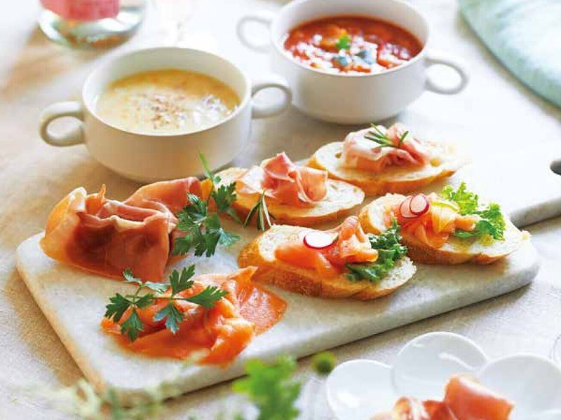 〈シェ松尾〉グルメ・アソート（コロン 15,900円コース掲載）