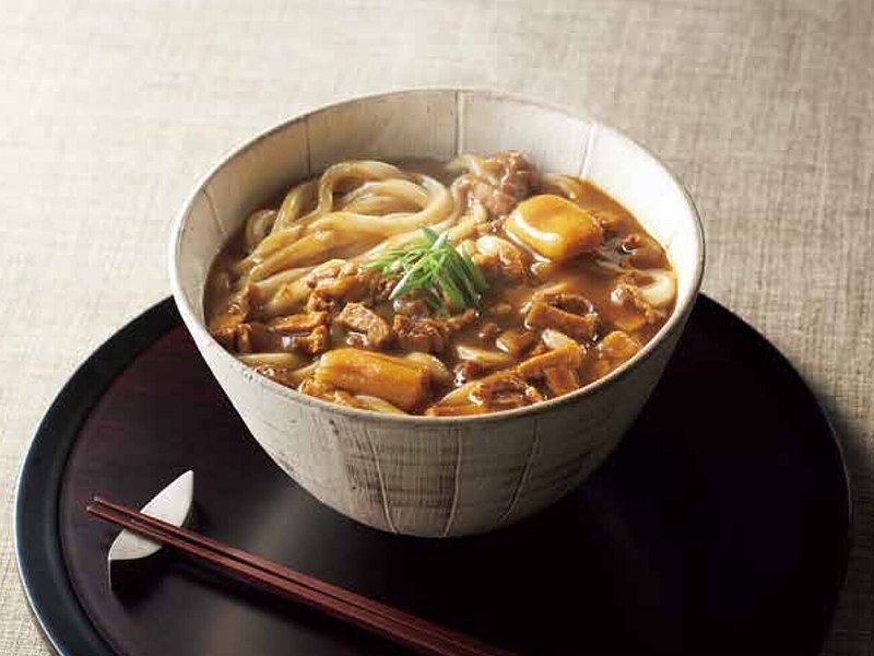 〈菊乃井〉ビーフカレー・カレーうどんルー（コロン 4,900円コース掲載）