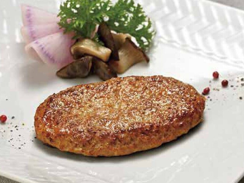 〈近江スエヒロ本店〉近江牛合挽生ハンバーグセット（コロン 7,900円コース掲載）