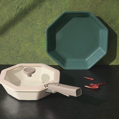 COURONNE（クロンヌ） 10,900円コースの誌面より（43ページ）