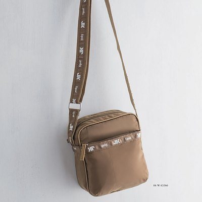 COURONNE（クロンヌ） 3,900円コースの誌面より（17ページ）