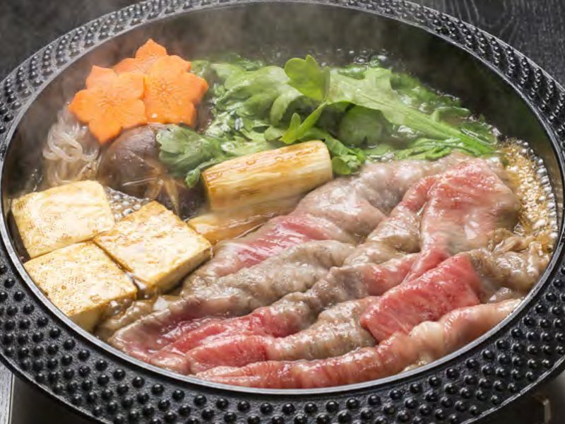 〈宮崎牛〉すき焼（モモ）約800g（えらべるブランド和牛 16,000円コース掲載）