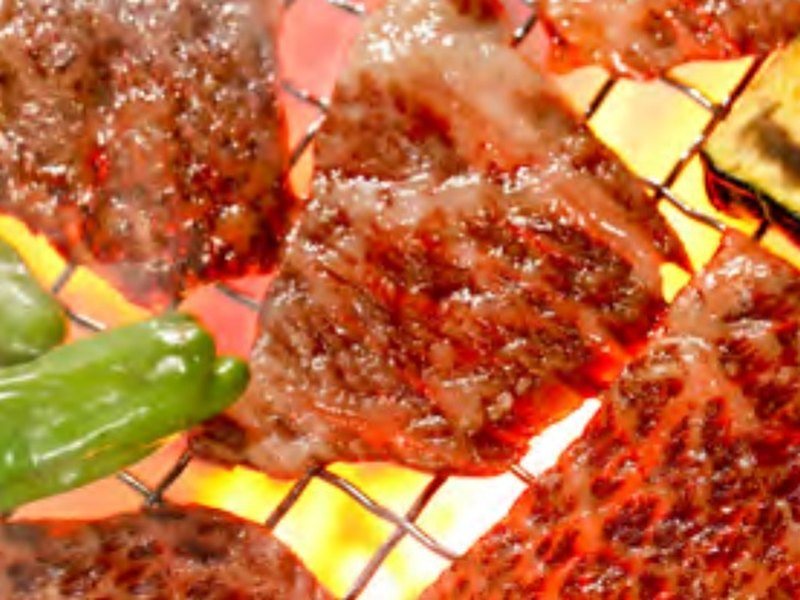 〈米沢牛〉焼肉（バラ）約250g タレ付（えらべるブランド和牛 9,000円コース掲載）