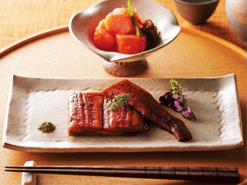 〈魚三楼〉うなぎ蒲焼と明太子セット（選べるグルメ50選 30,000円コース掲載）