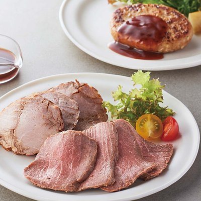 選べるグルメ50選 30,000円コースの誌面より（8ページ）