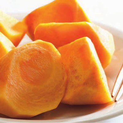 フルーツの贈り物 10,000円コースの誌面より（32ページ）