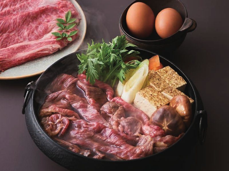 〈モリタ屋〉黒毛和牛 すき焼用（婦人画報×リンベル 12,900円コース掲載）