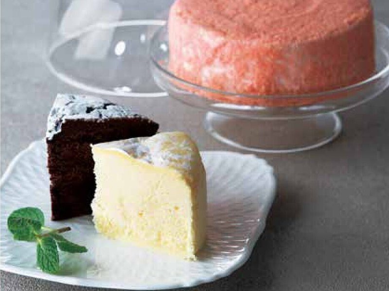 〈ジョリ・クレール〉ケーキセット（北海道のおくりもの 11,000円コース掲載）