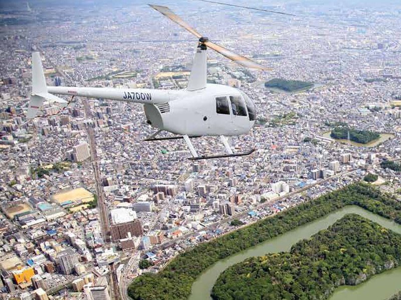〈小川航空〉3名様貸切ヘリコプターデイクルージング（JTBありがとうプレミアム 70,900円コース掲載）