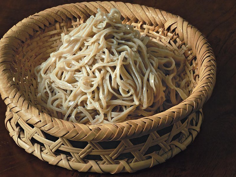 〈こばやし〉信州蕎麦「髄一」（日本のおいしい食べ物 5,000円コース掲載）