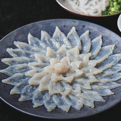 日本のおいしい食べ物 21,000円コースの誌面より（5ページ）