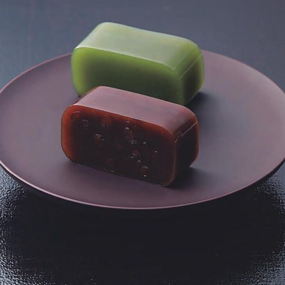 日本のおいしい食べ物 9,000円コースの誌面より（25ページ）