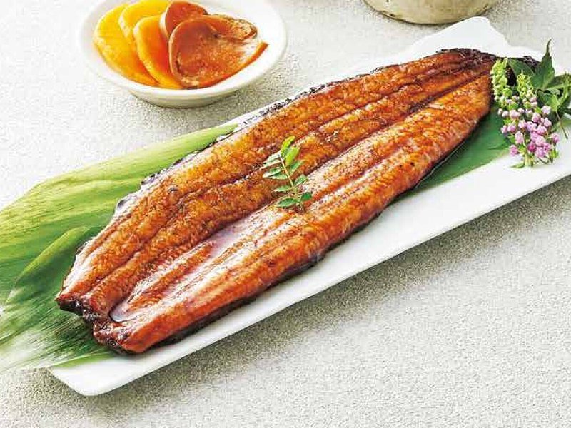〈うなぎのあつみ〉一本うなぎ蒲焼（日本の贈り物 30,900円コース掲載）