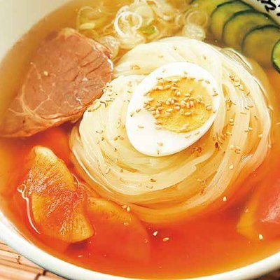 日本の贈り物 4,400円コースの誌面より（13ページ）
