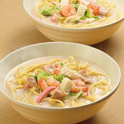日本の贈り物 4,900円コースの誌面より（185ページ）
