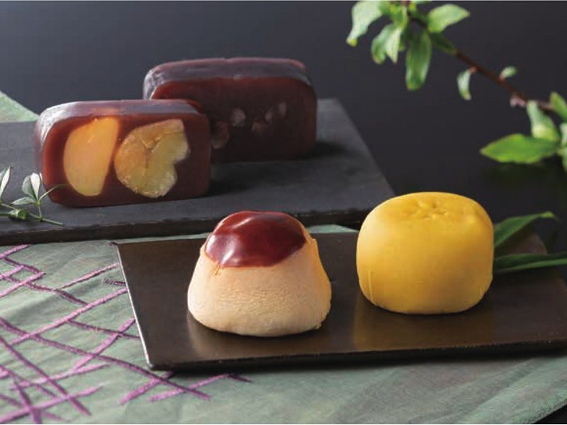 〈塩瀬総本家〉羊羹・ひとつぶのセット（Presentage 12,900円コース掲載）