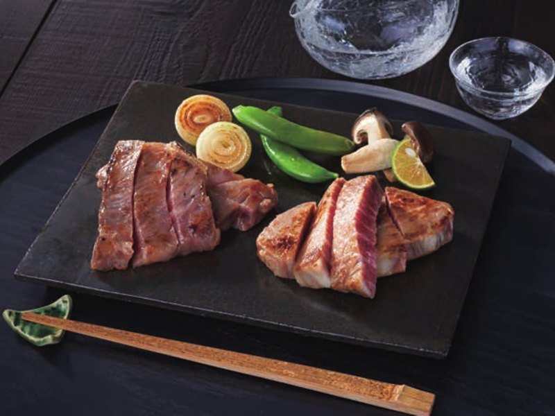 〈東京吉兆〉飛騨牛ヒレサーロイン西京味噌漬（サライの贈り物×リンベル 30,900円コース掲載）