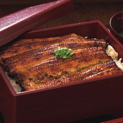 サライの贈り物×リンベル 20,900円コースの誌面より（102ページ）