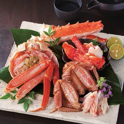サライの贈り物×リンベル 30,900円コースの誌面より（79ページ）