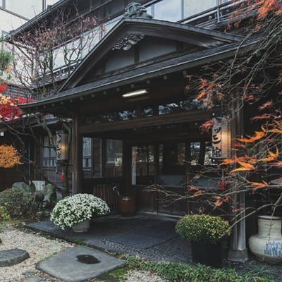 サライの贈り物×リンベル 50,900円コースの誌面より（145ページ）