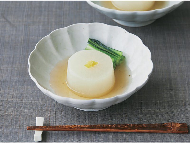 〈肴七味屋〉肴七味屋の琥珀だし（SAYU 4,400円コース掲載）