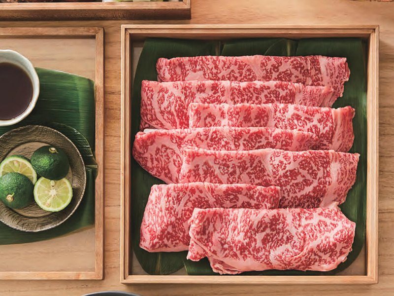 〈近江牛〉ロース肉しゃぶしゃぶ用（とっておきのニッポンを贈る 20,900円コース掲載）