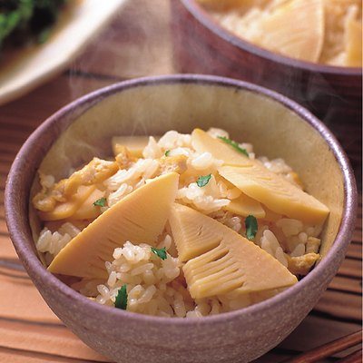 やさしいごちそう 2,200円コースの誌面より（32ページ）