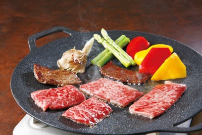 仙台牛 肩ロース・モモ 焼肉食べ比べセット（計500g）